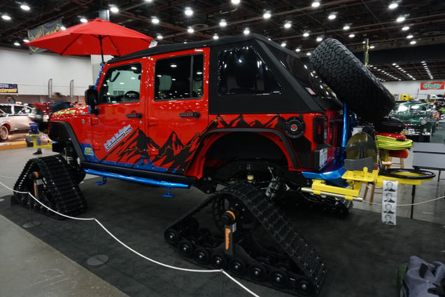 SnoTrax on any vehicle, especially a Wrangler, are never not awesome.
